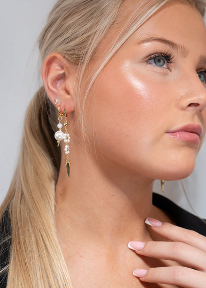 Aurora örhängen guld